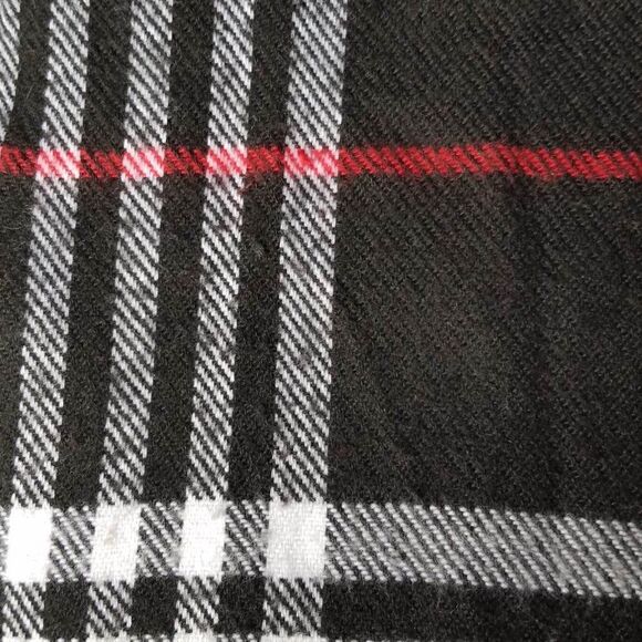 Cashmere Black White Red Cashmere Scarf 13" x 72" - Picture 2 of 6